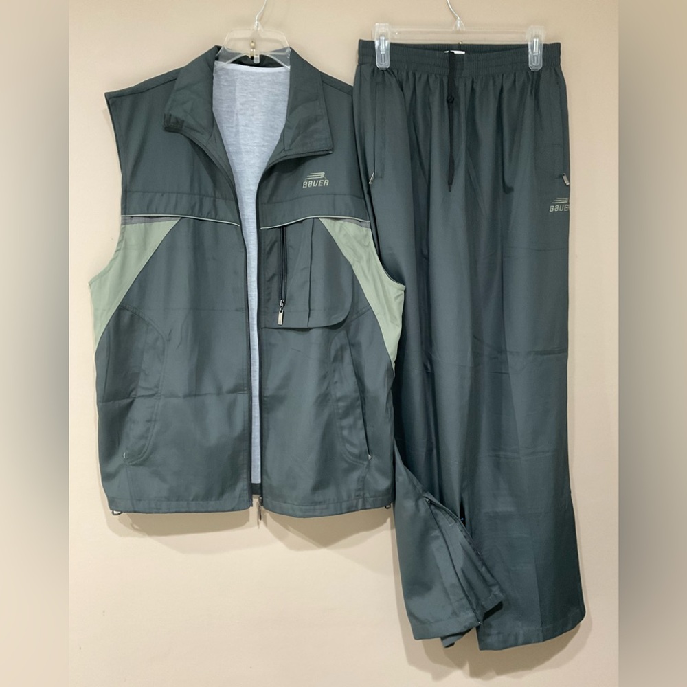 🌱NWOT 2 Pieces Men’s Khaki Lined Vest & Pants Casual Set, Size L